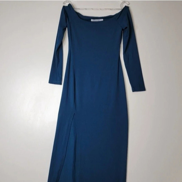 Susana Monaco Long Sleeve Off Shoulder Slit Midi - Picture 3 of 8